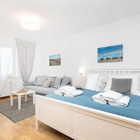 Feniks Spa Apartments 4 By Jantar Apartamenty Kolobrzeg Apartment Kolobrzeg