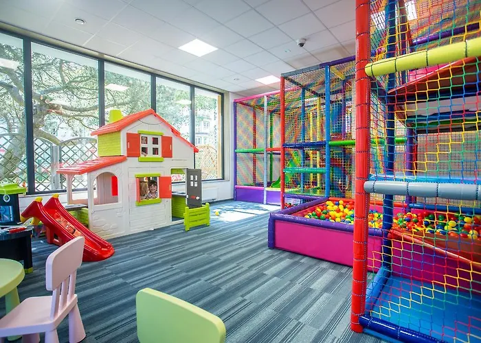 Feniks 4 By Jantar Kolobřeh